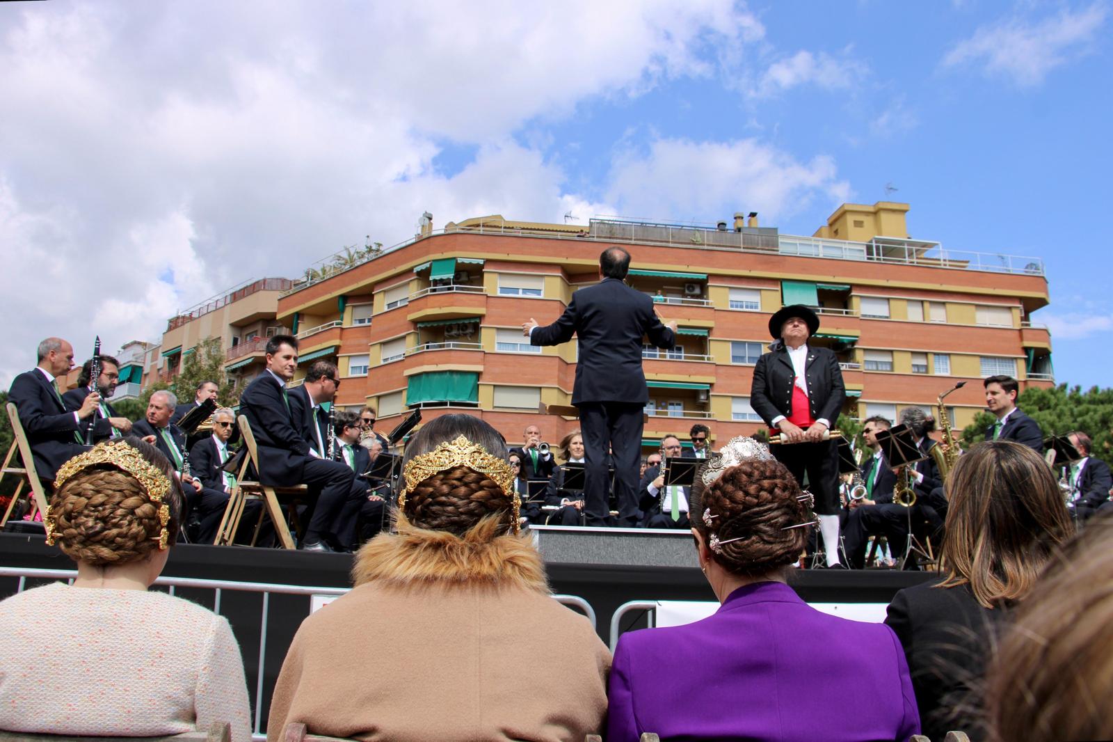 La Plaça Major de Gavà acull el concert de les Festes de la Magdalena a càrrec de la Banda Municipal de Castelló que culmina amb la lectura del ‘Pregó’