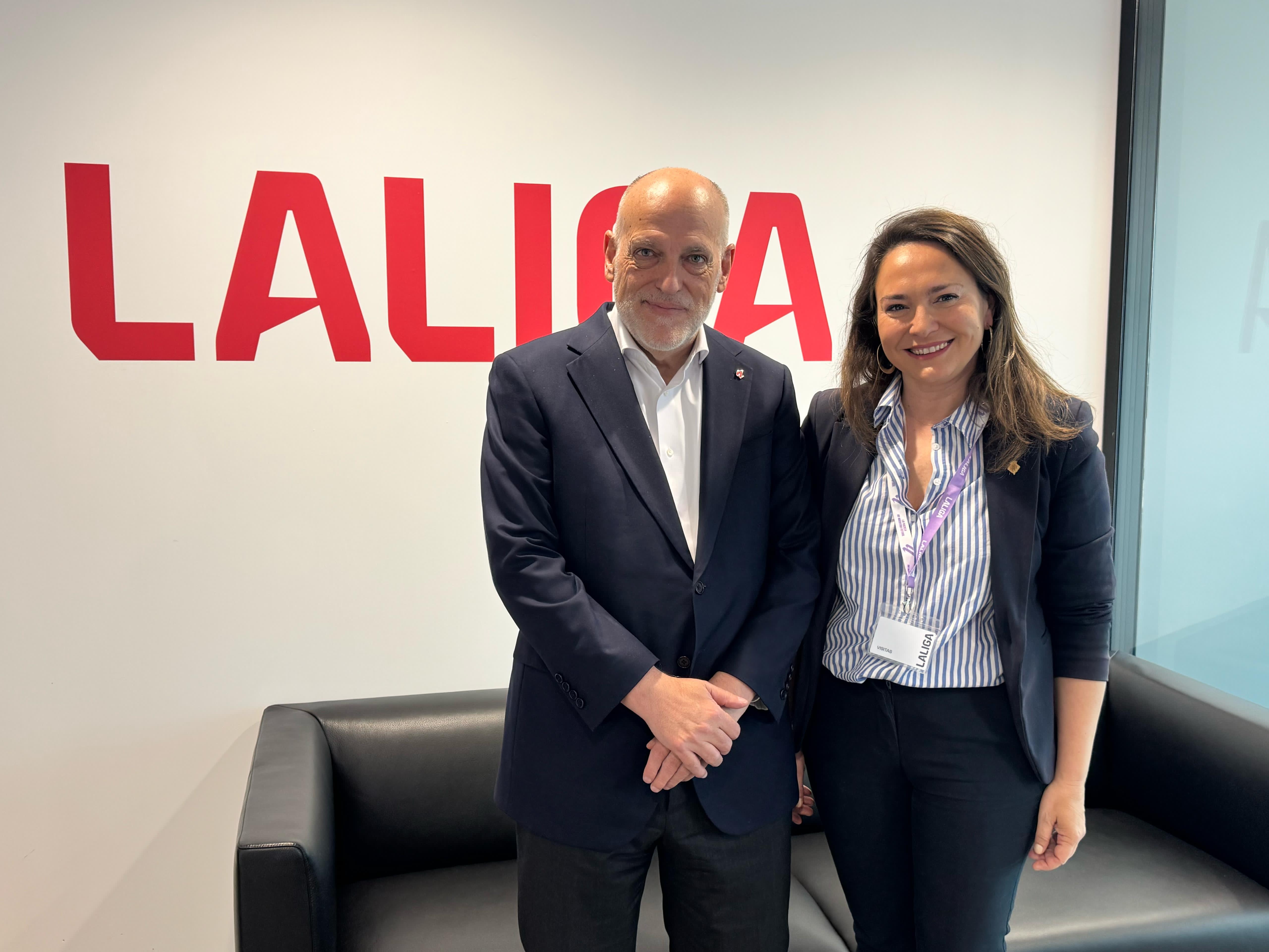 El president de LaLiga s'interessa per Castelló en el marc de la jornada per erradicació de la violència en l'esport