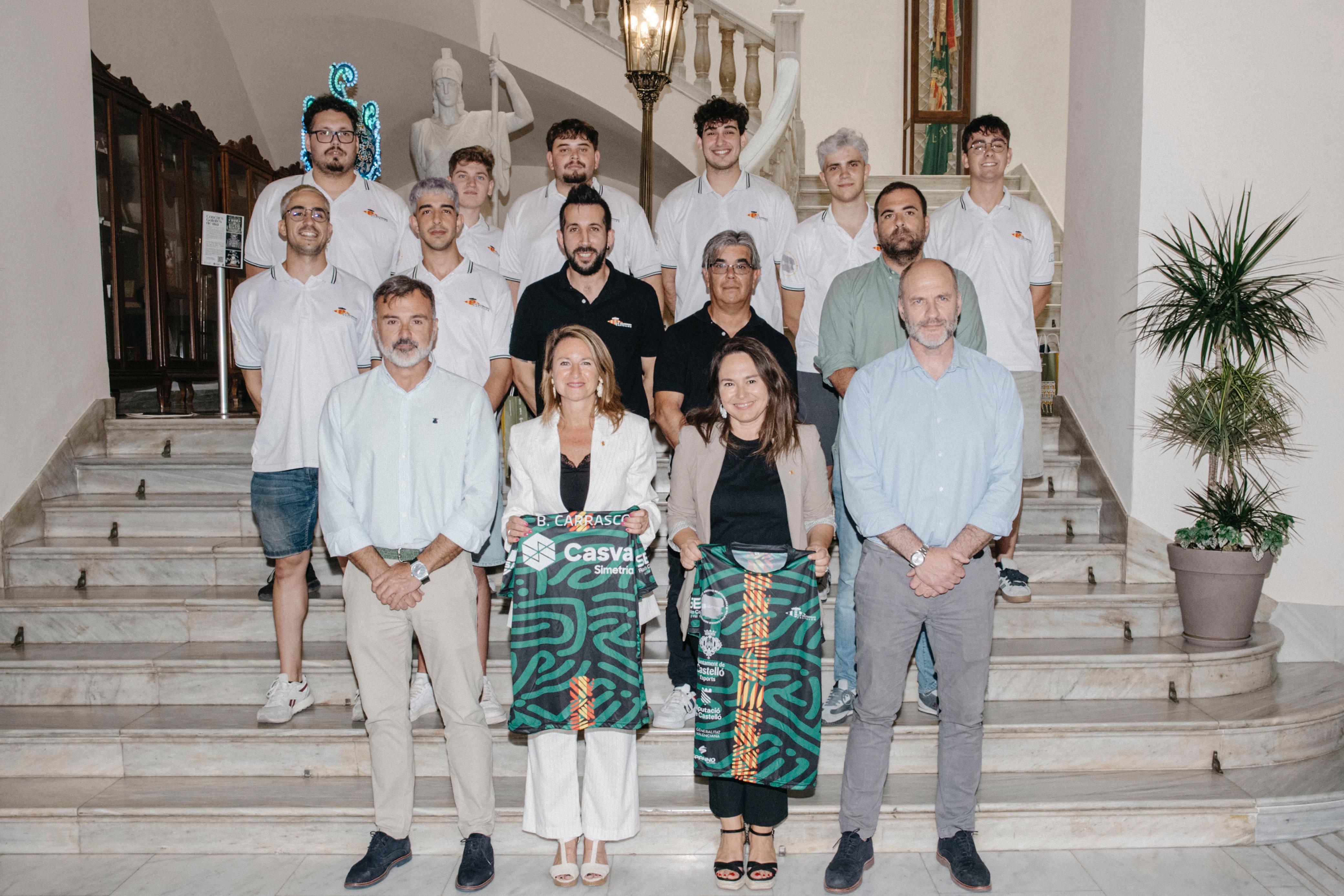 L'Ajuntament de Castelló homenatja el Club Esportiu Handbol Castelló pel seu ascens a 1a Nacional