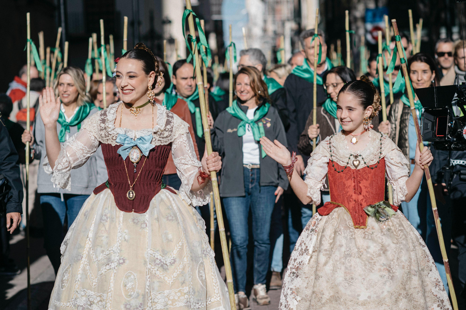 Més de 165.000 persones reviuen els orígens de Castelló en una multitudinària Romeria de les Canyes que compleix 650 anys