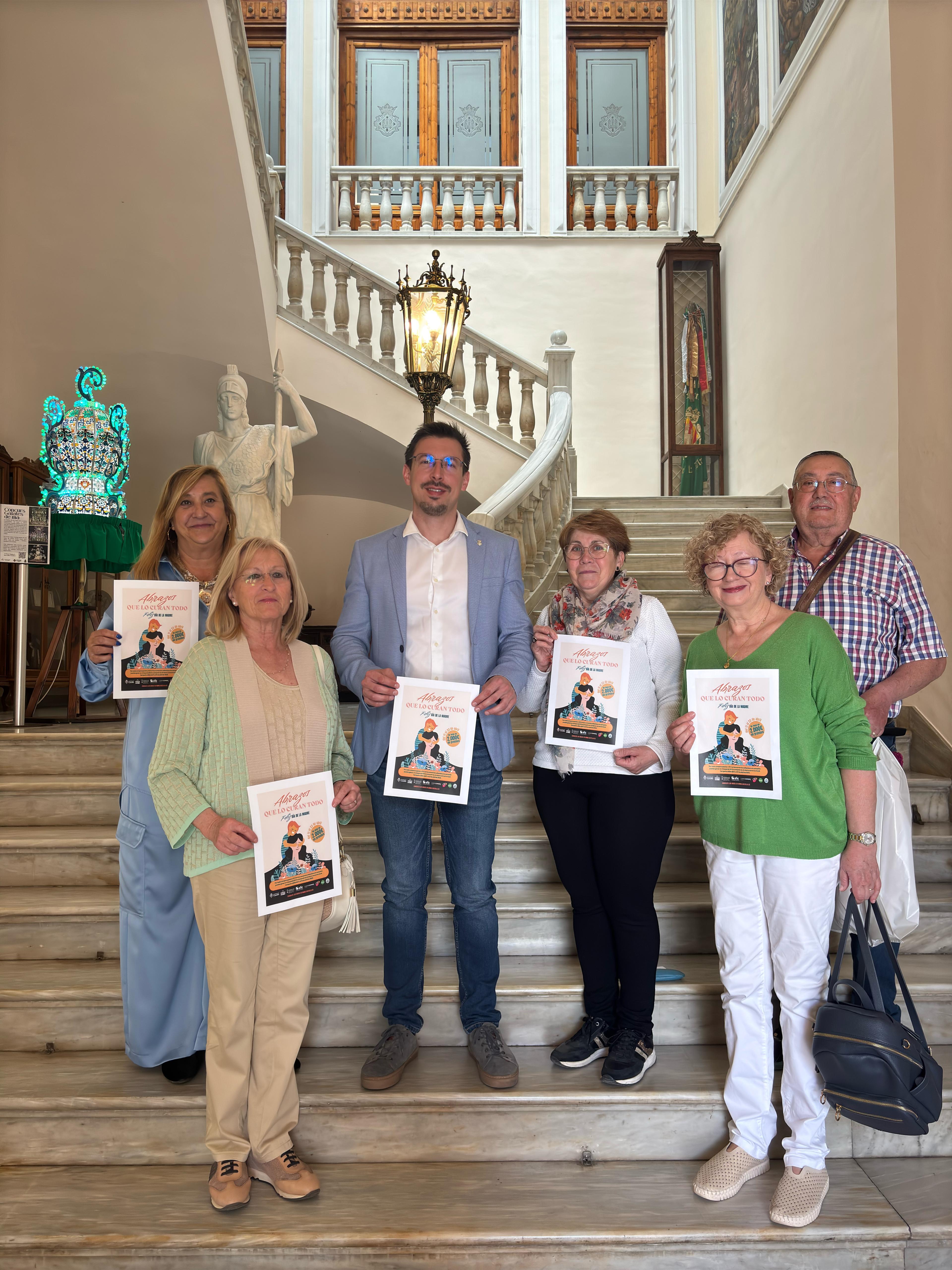 La regidoria de Comerç atorga 2.000 euros en premis pel Dia de la Mare per a incentivar les compres en el comerç local