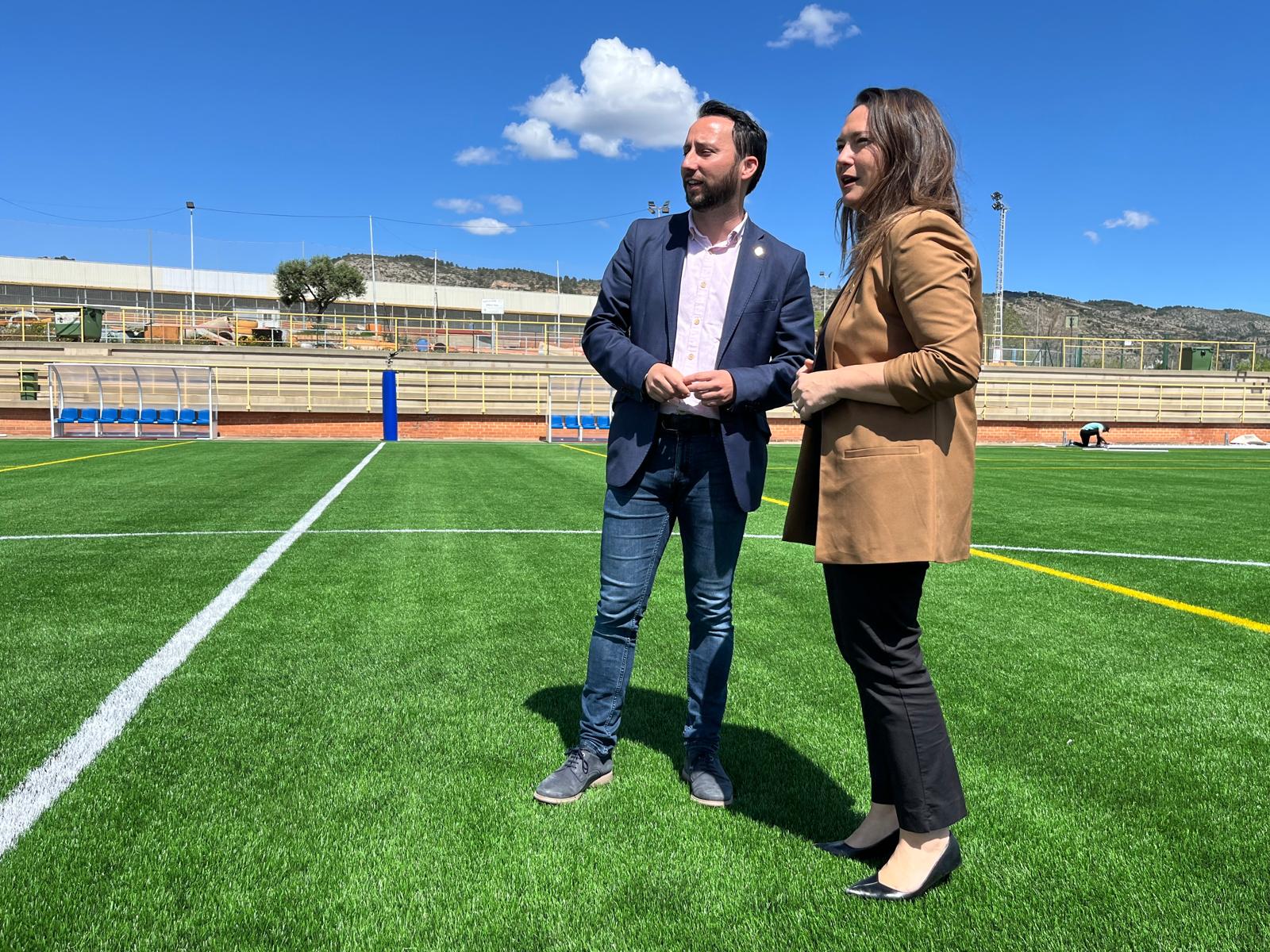 L'Ajuntament de Castelló finalitza el canvi de gespa del camp de futbol C del Chencho amb una inversió de 195.600 euros