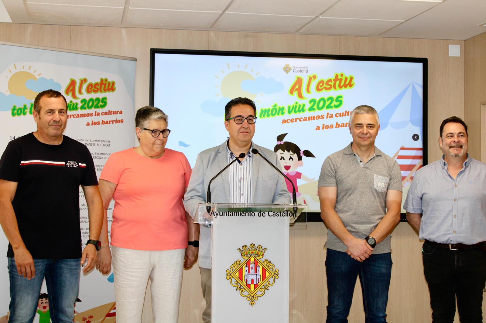 El govern municipal presenta la campanya “A l’estiu tot el món viu” per a acostar la cultura als barris