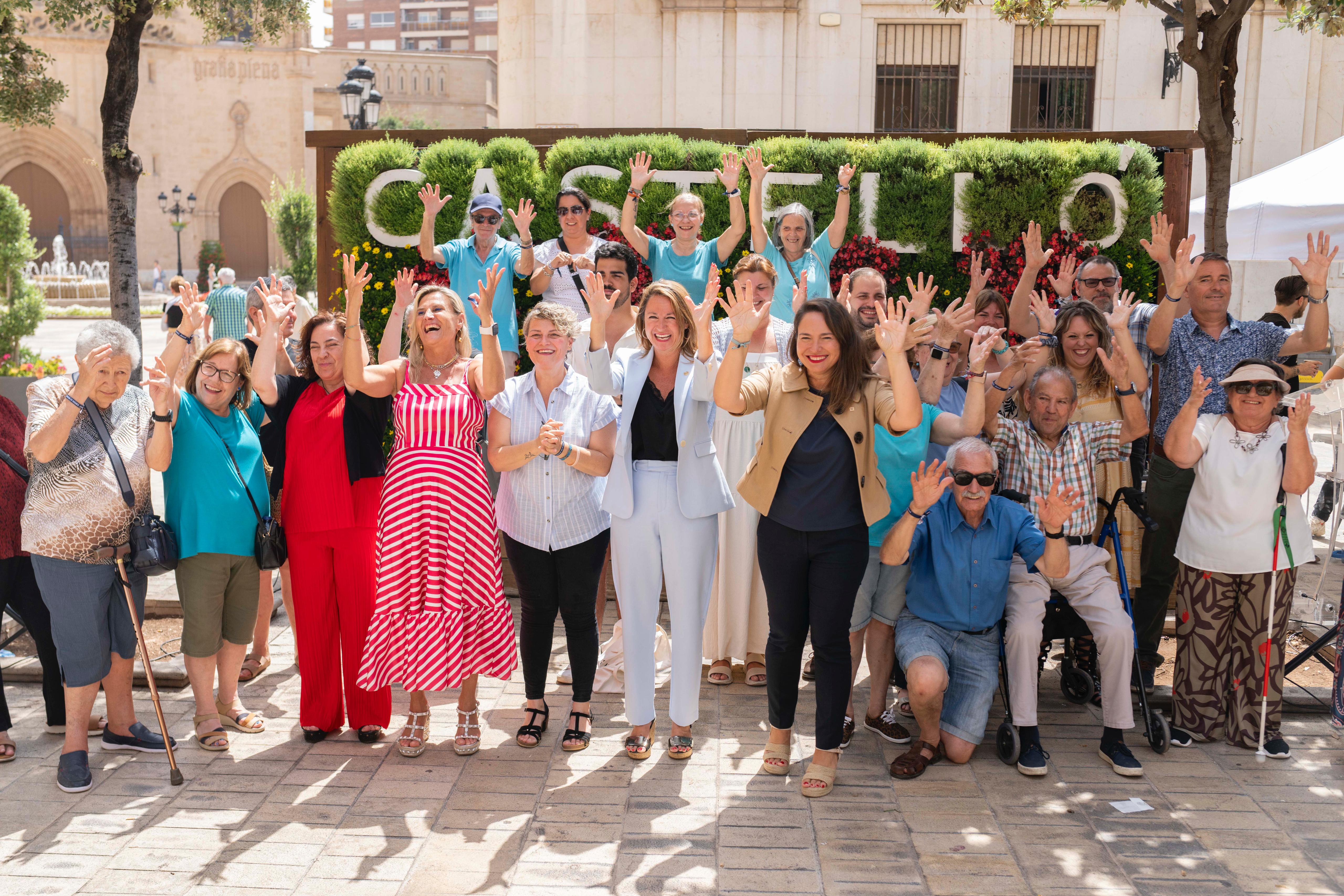 Carrasco advoca per un Castelló sense barreres i reafirma el compromís amb l'Associació de Persones Sordes en el Dia Nacional de les Llengües de Signes