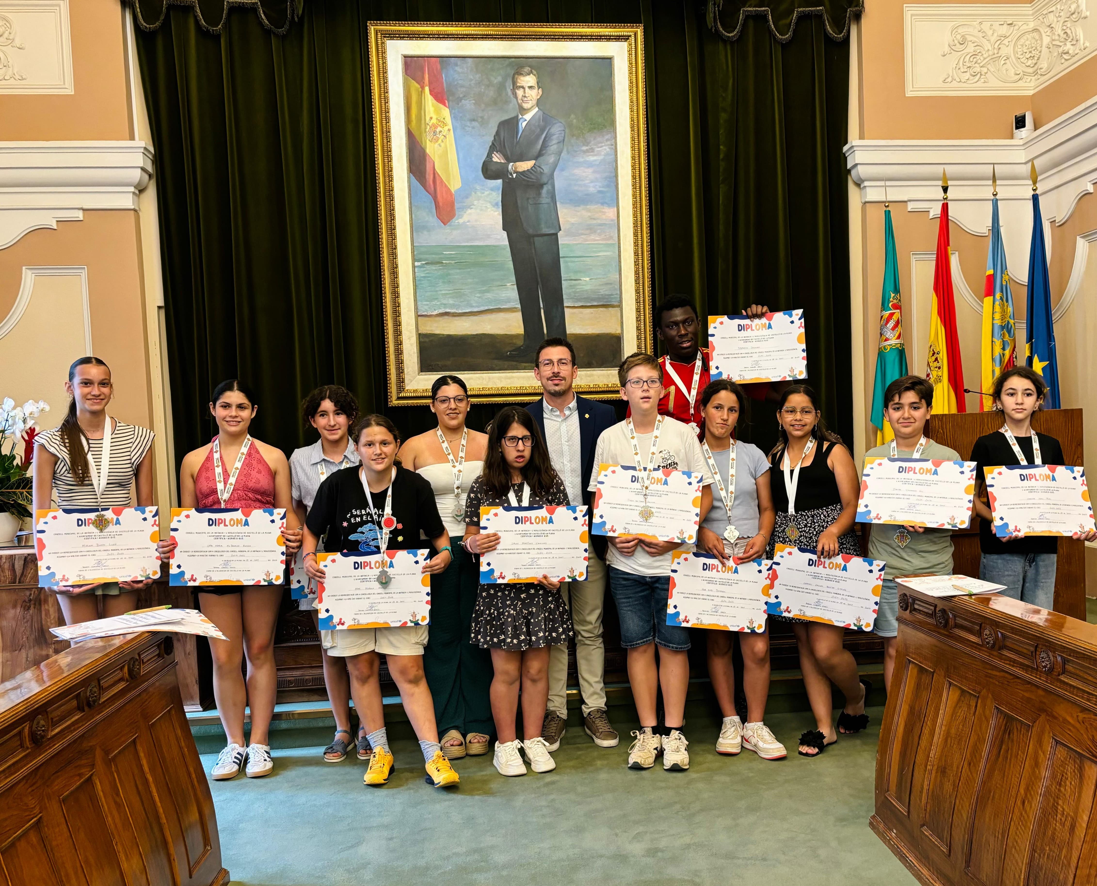 Els xiquets presenten les seues propostes per al nou Censal Parc en el ple del Consell de la Infància i l'Adolescència